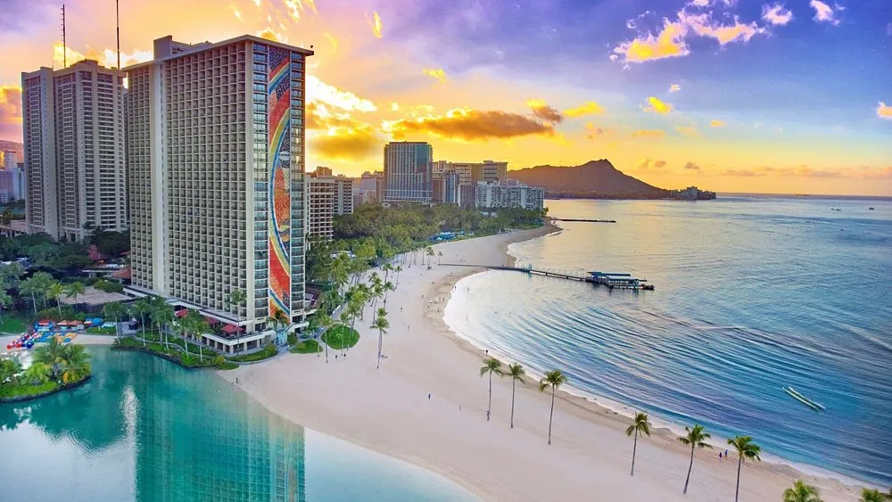 Hilton Hawaiian Village Waikiki Beach Resort | All-Inclusive Resorts in Oahu