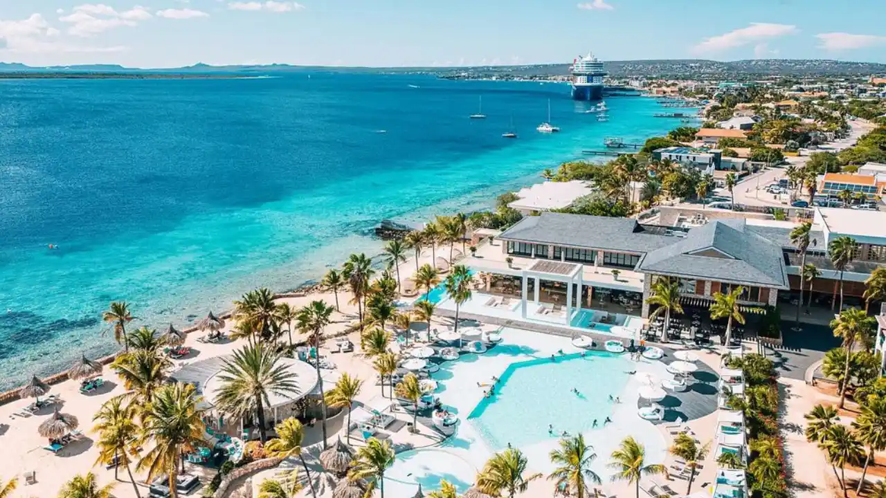 Van der Valk Plaza Beach Resort