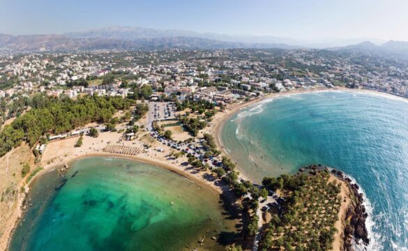 Explore Iguana Beach: Paradise for Sun & Nature Lovers